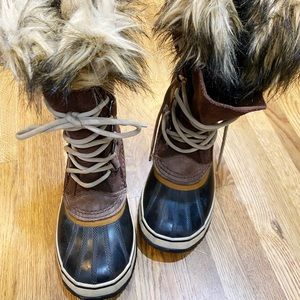 Sorel Joan of Arctic boots size 7